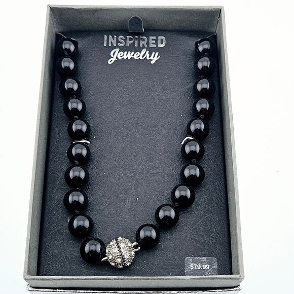 Magnetic Clasp Round Black Bead Necklace Silver Stardust Center Chunky Timeless - Picture 1 of 4